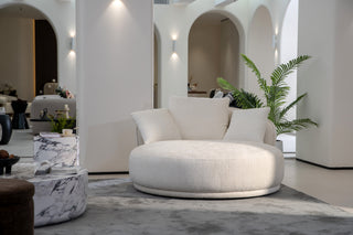Love Seat / Daybed – Soft Curve Design