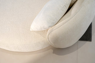Love Seat / Daybed – Soft Curve Design