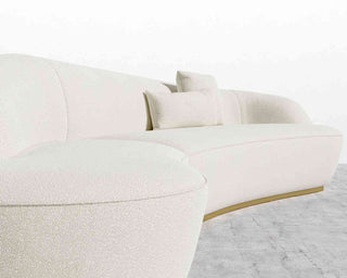 Chloes schickes Sofa