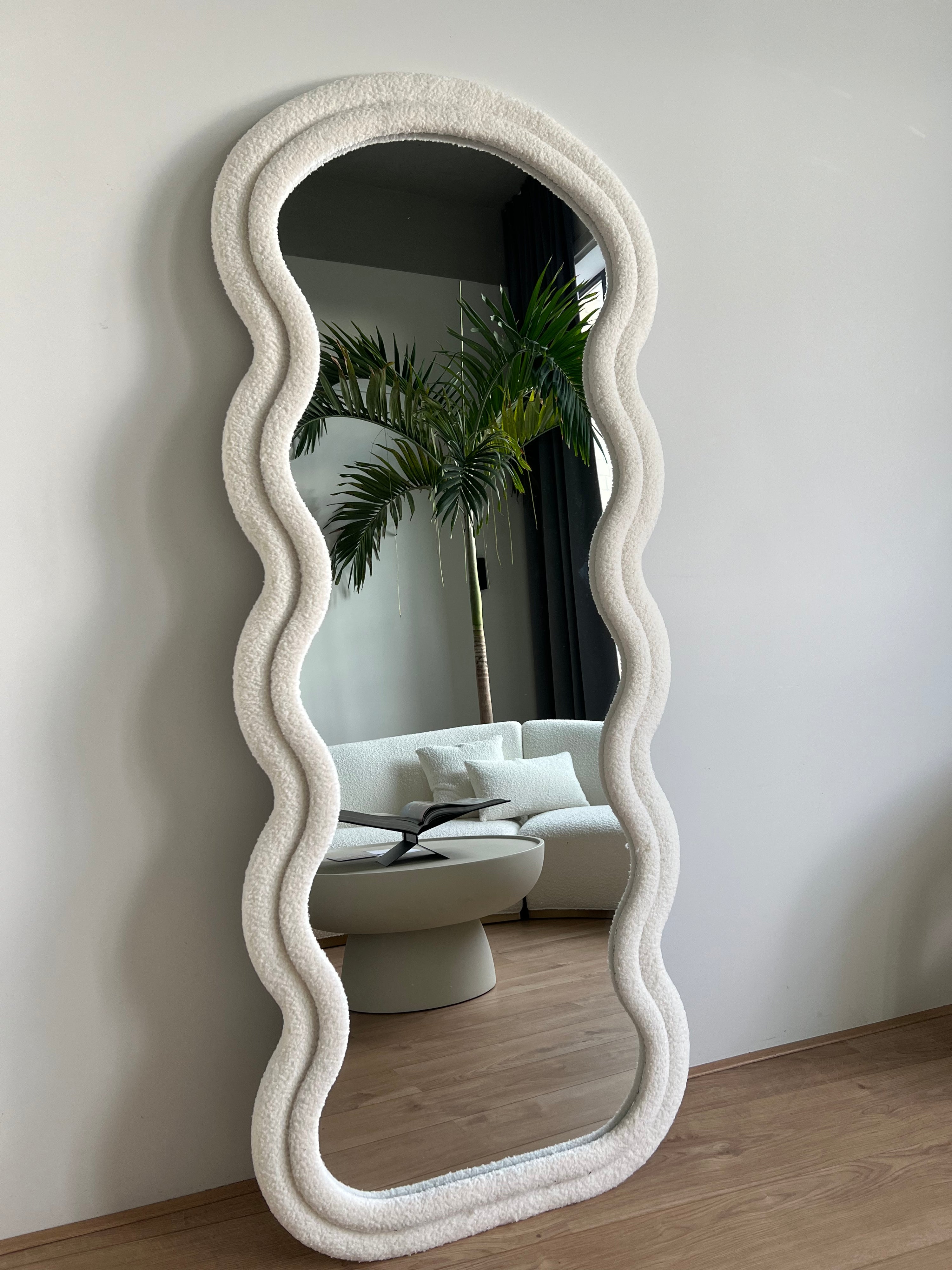 Wavy loft mirror 180 x 80